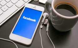 iPhoneでFacebookアプリが開けない時の対処方法